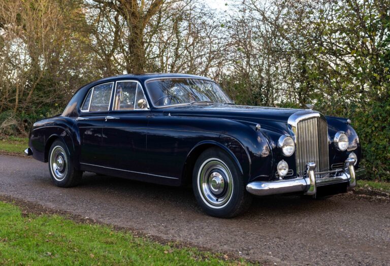 1958 BENTLEY S1 CONTINENTAL FLYING SPUR H.J.MULLINER 4-LIGHT