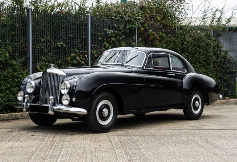 1954 BENTLEY R TYPE FASTBACK