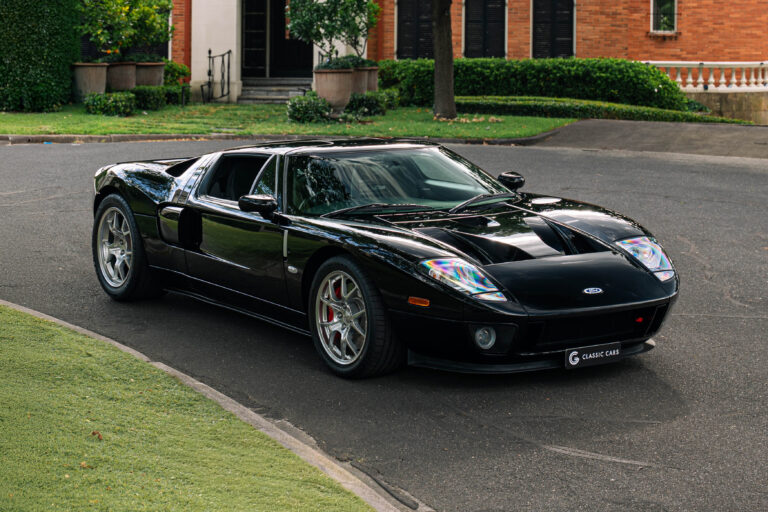 2005 FORD GT