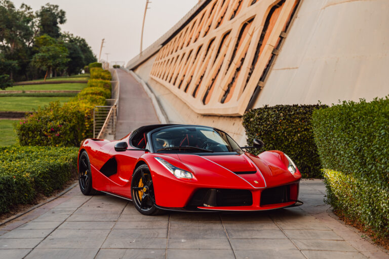 2017 FERRARI LAFERRARI APERTA