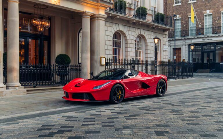 2015 FERRARI LAFERRARI